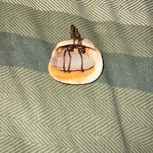 Sea shell pendant
